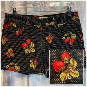 Forever 21 Strawberry Print Black/ White Polka Dot High Waist Shorts; Size 30